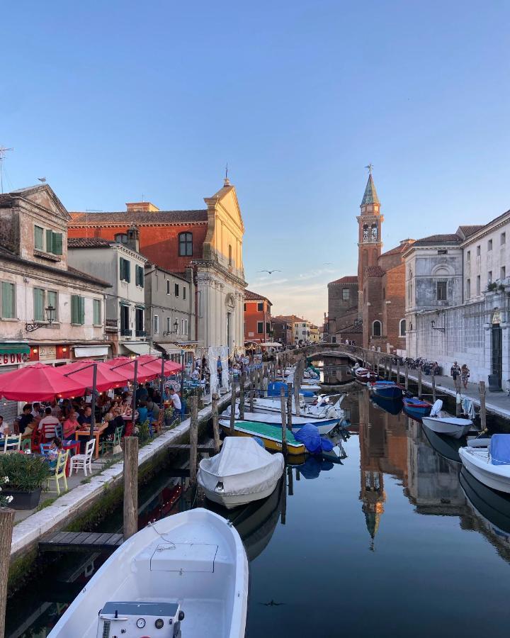 Ca' Donin - Centro Storico Apartment Chioggia Luaran gambar