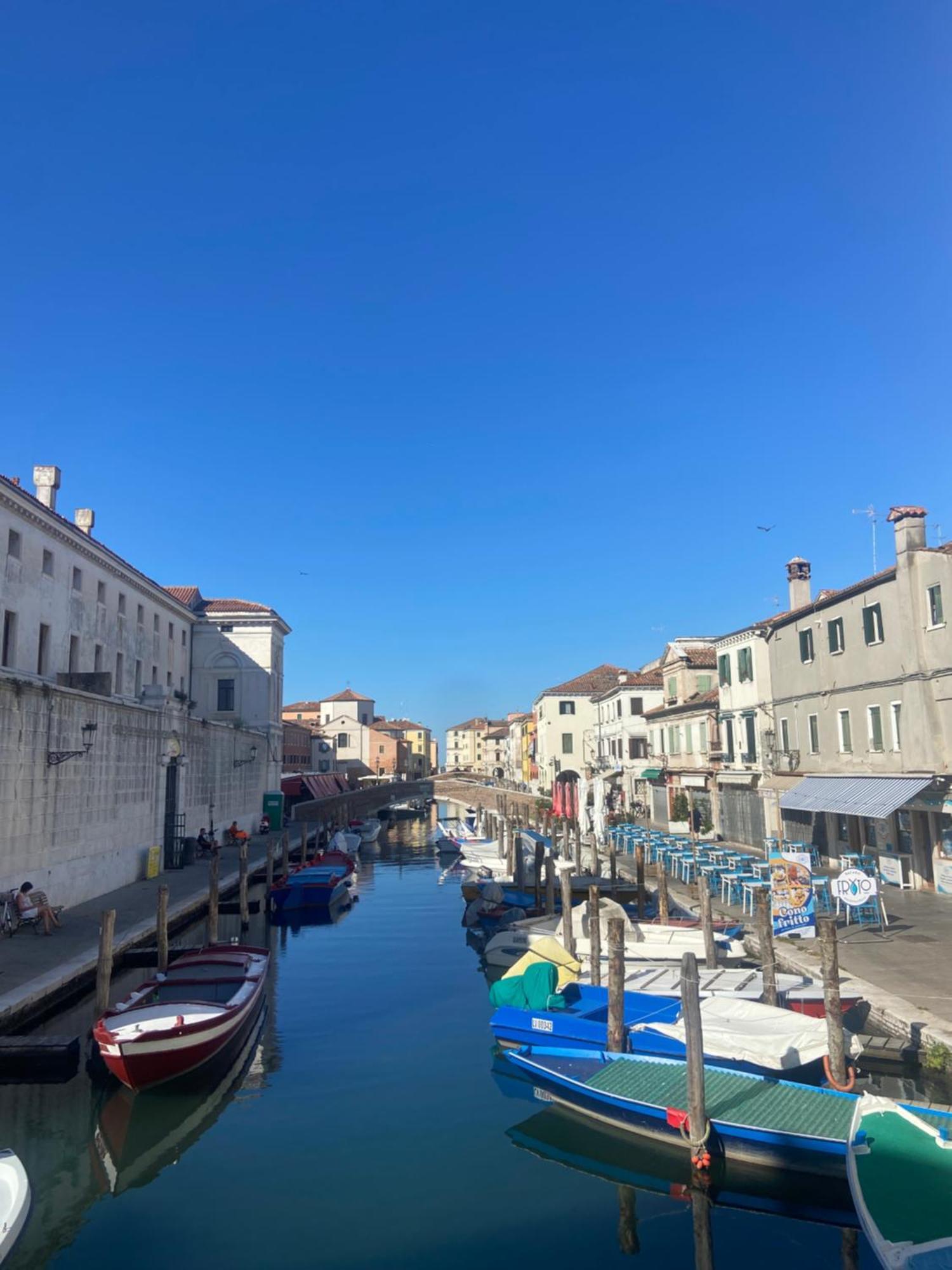 Ca' Donin - Centro Storico Apartment Chioggia Luaran gambar